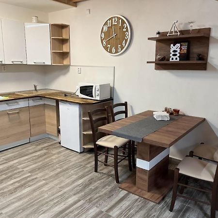 Apartmany Nova Duha Vavrinec Exteriör bild
