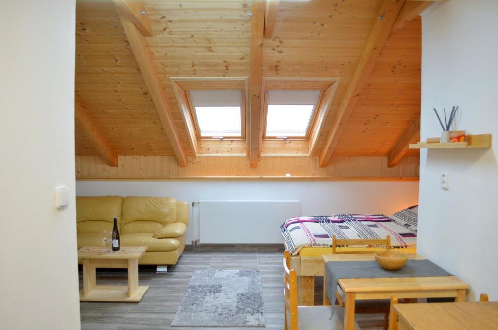 Apartmany Nova Duha Vavrinec Exteriör bild