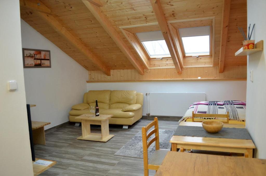 Apartmany Nova Duha Vavrinec Exteriör bild