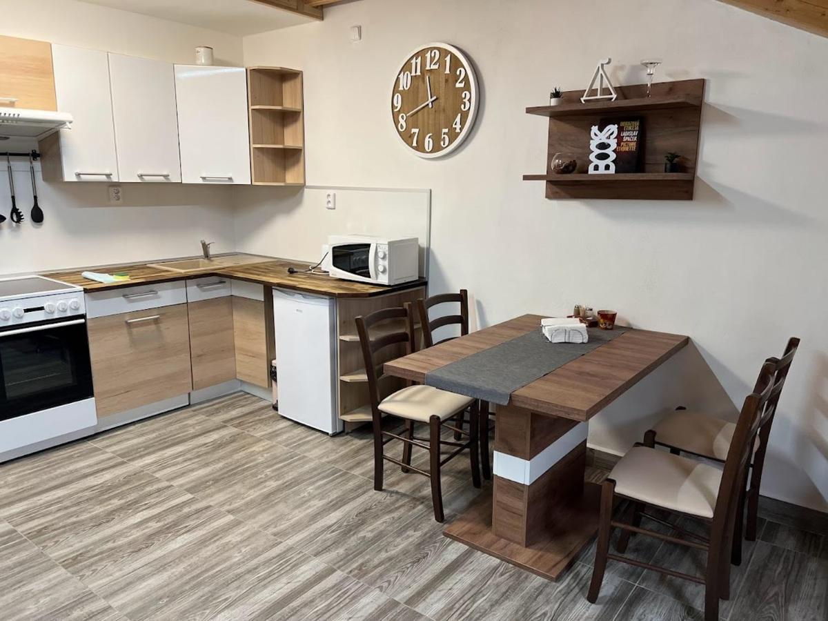 Apartmany Nova Duha Vavrinec Exteriör bild